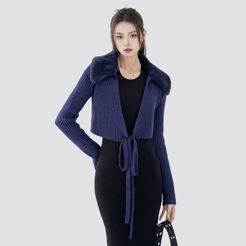 Renesansa Turtleneck: Kako je ova zima esencija postala vrhunski stil i udobnost snage